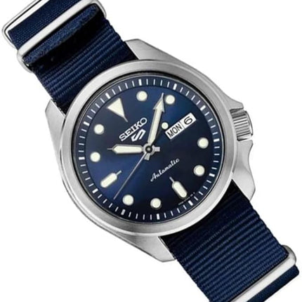 Detalle de la esfera azul del reloj Seiko SRPE63K1 automático