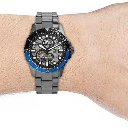 Reloj Fossil ME3201 automático para hombre en muñeca