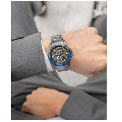 Reloj Fossil ME3201 automático para hombre en muñeca