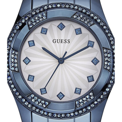 Detalle de la esfera azul del reloj Guess W0702L1 para mujer