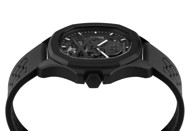 Detalle de la esfera skeleton del reloj Philipp Plein PWRAA0923 para hombre